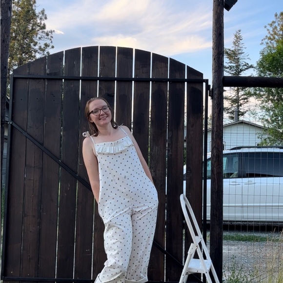 Meet your Posher, Mariah - Picture 12 of 12